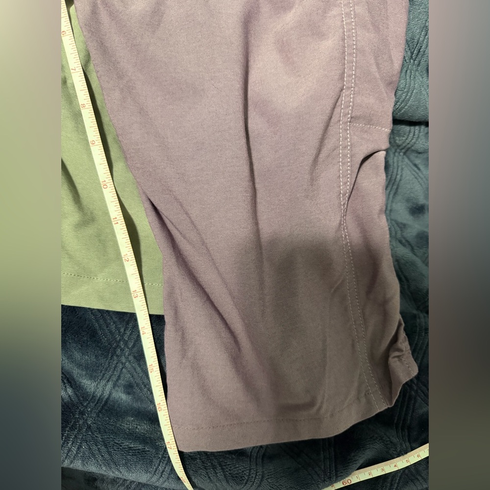 Two-Pair Women's Kuhl capri - Lavender & Light Gray euc - Picture 7 of 7